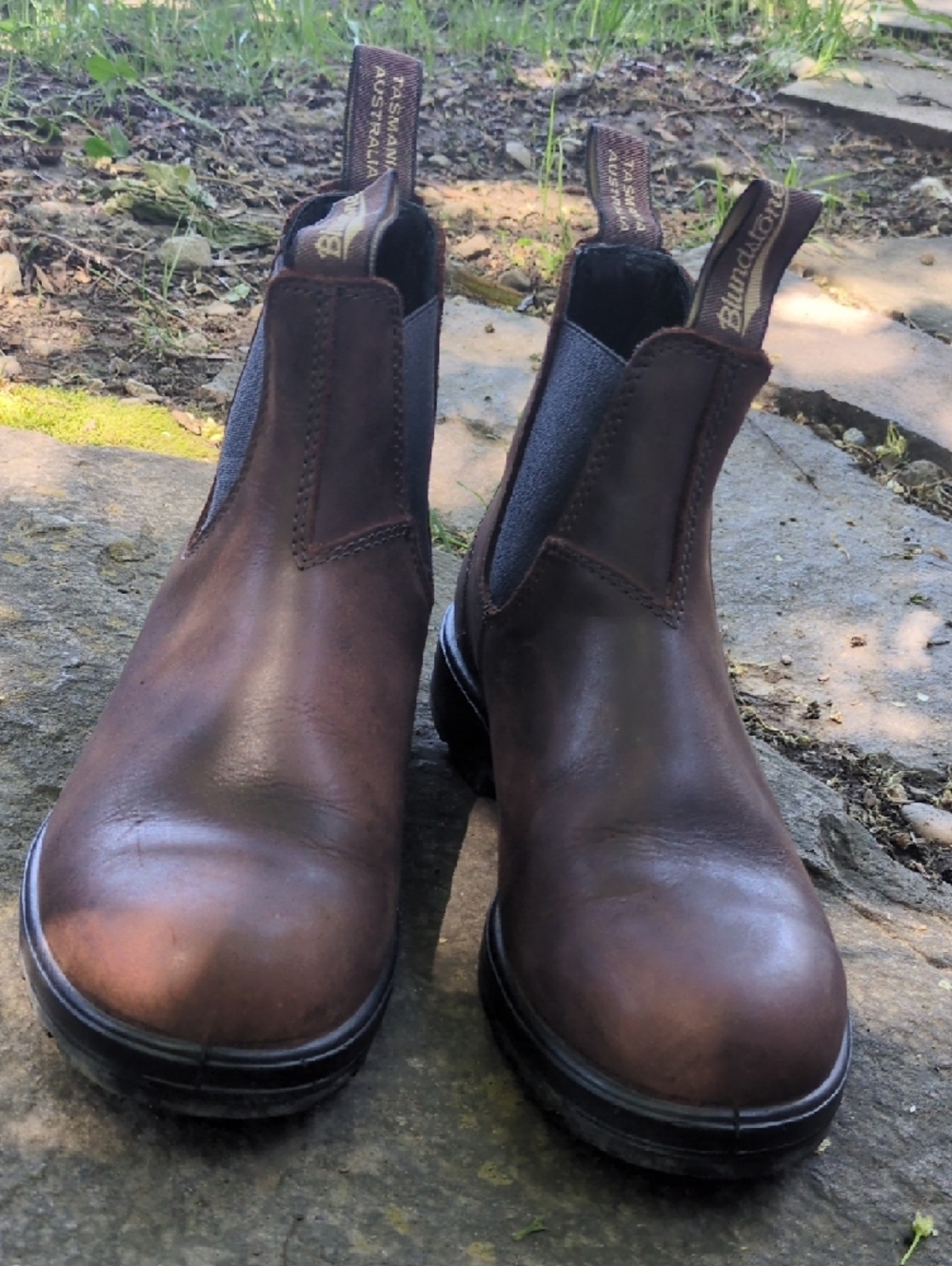 Blundstone Brown Chelsea Ankle Boots - Picture 2 of 6
